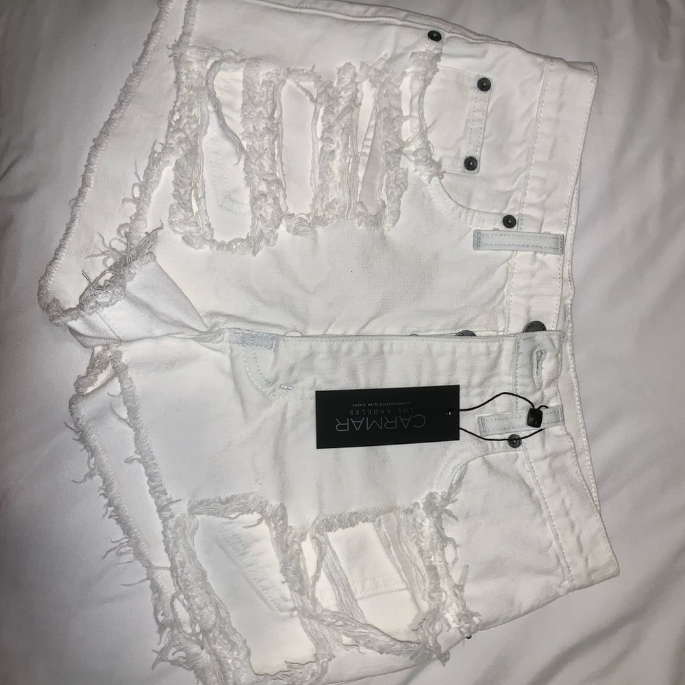 Carmar White shorts